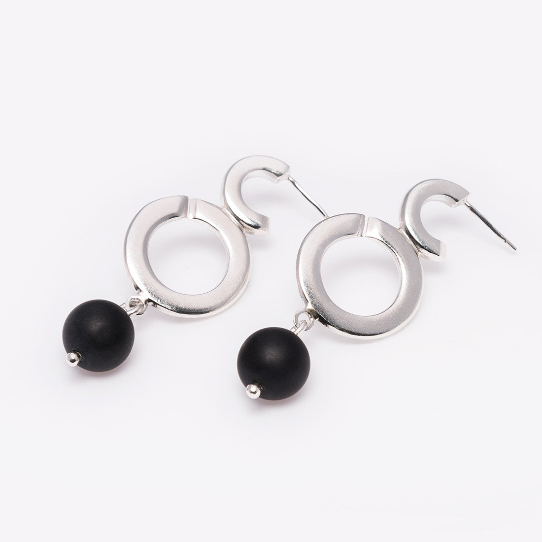 Bubbles earrings with stone