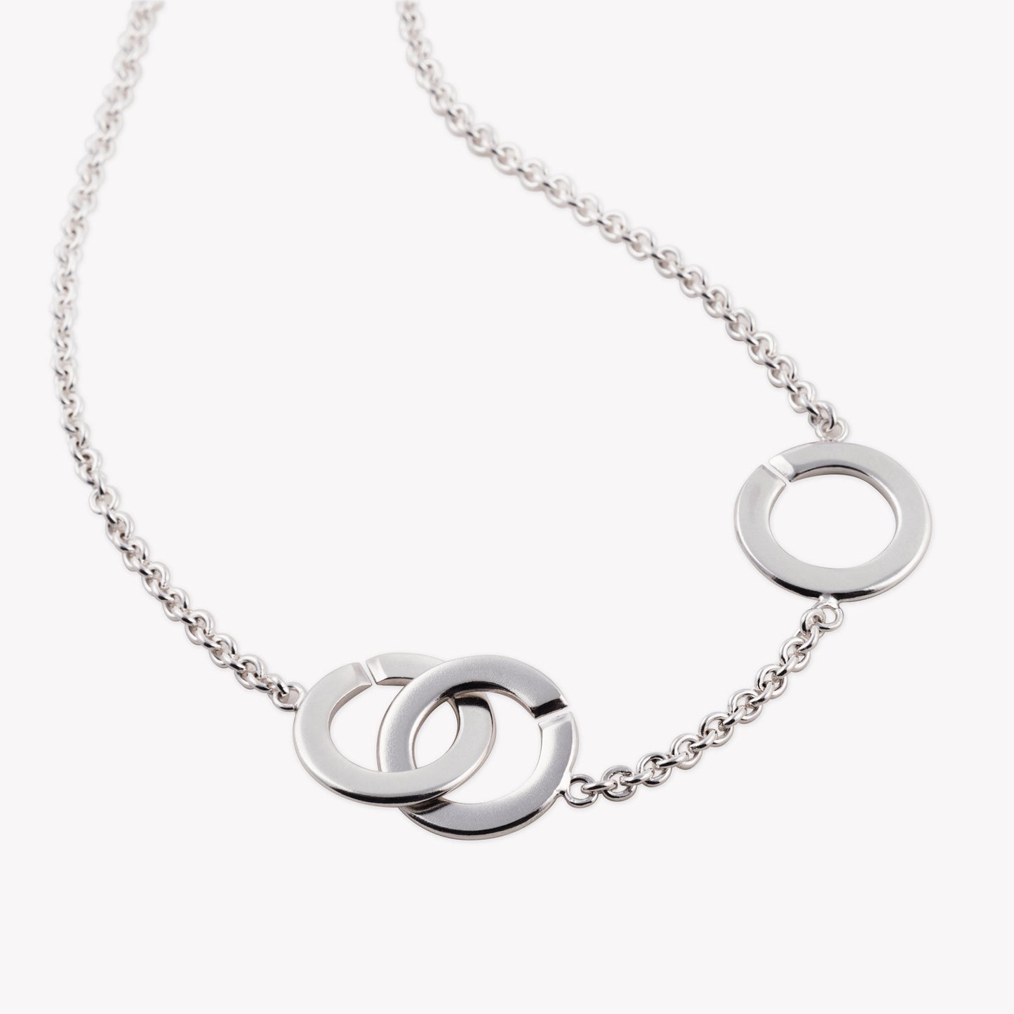 Bubbles necklace, TWO uses