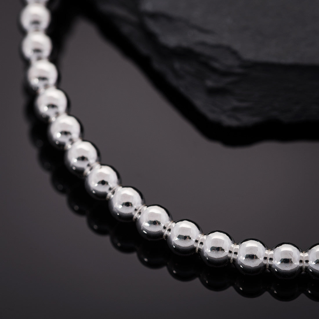 Pebble bracelet