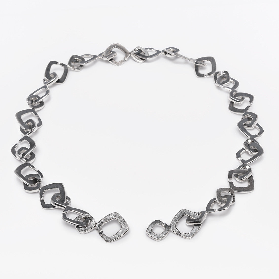 Roughbubble necklace